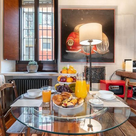 Il Garbo Apartments And Suite Verona Eksteriør billede